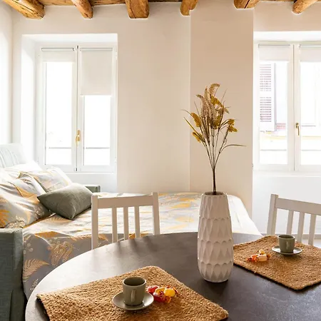 Historic Center & Station - Self Check-in & Remote Access