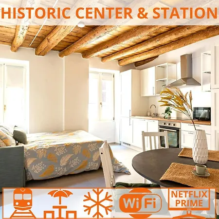 Newly Apt, Historic, Station, Self Check-in & Access Como