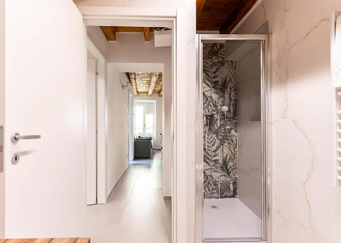 Historic Center & Station - Self Check-in & Remote Access